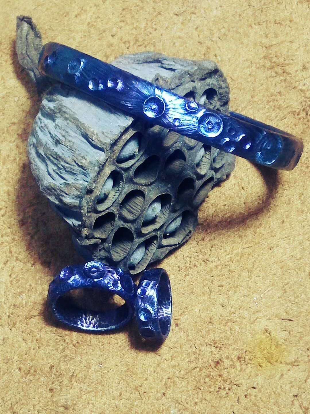 陨石坑 戒指